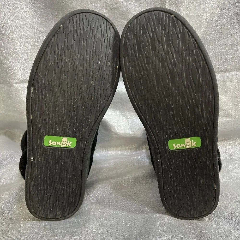 SANUK ROLL-TOP LINED BOOTIE -BLACK SUEDE -WOMEN US 9